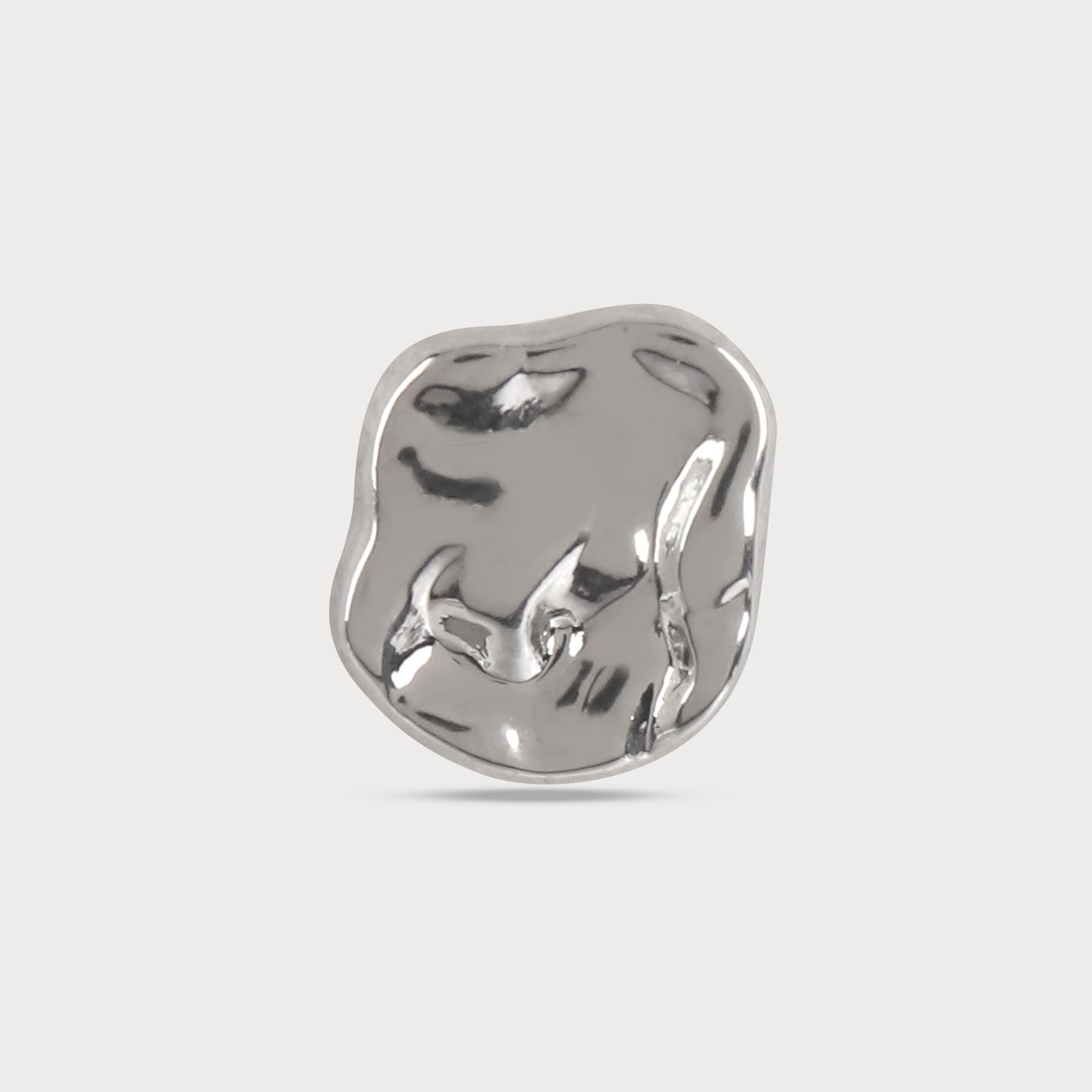 Fashion-Forward Silver Metal Buttons