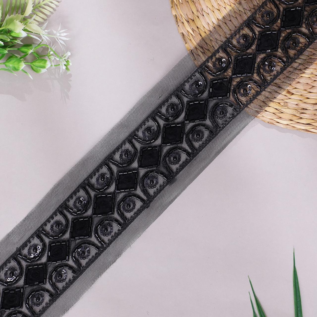 High-Fashion Black Net Lace