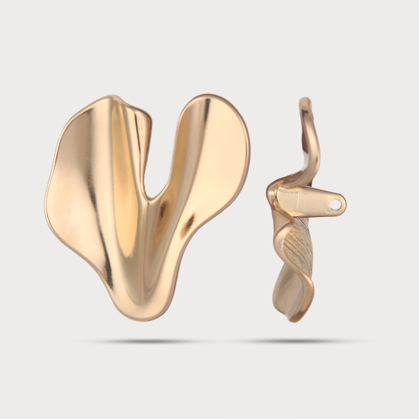 Exclusive Curve Designer Metal Button