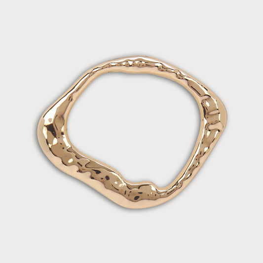 Rich Texture Buckle for Premium Detailing