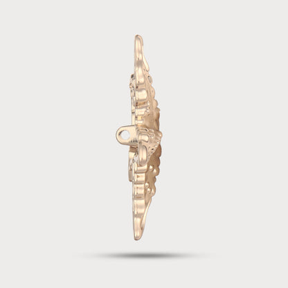Luxury Beach-Inspired Button