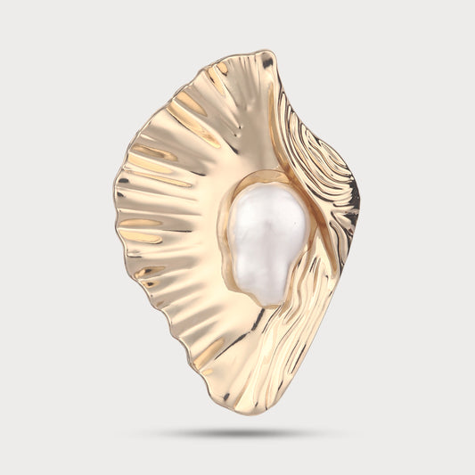 Ocean Charm Pearl Exclusive Button