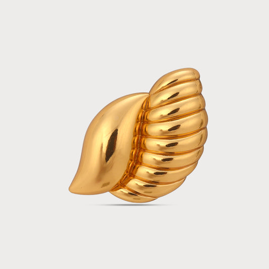 Gold Buttons for Chic Western Outfits