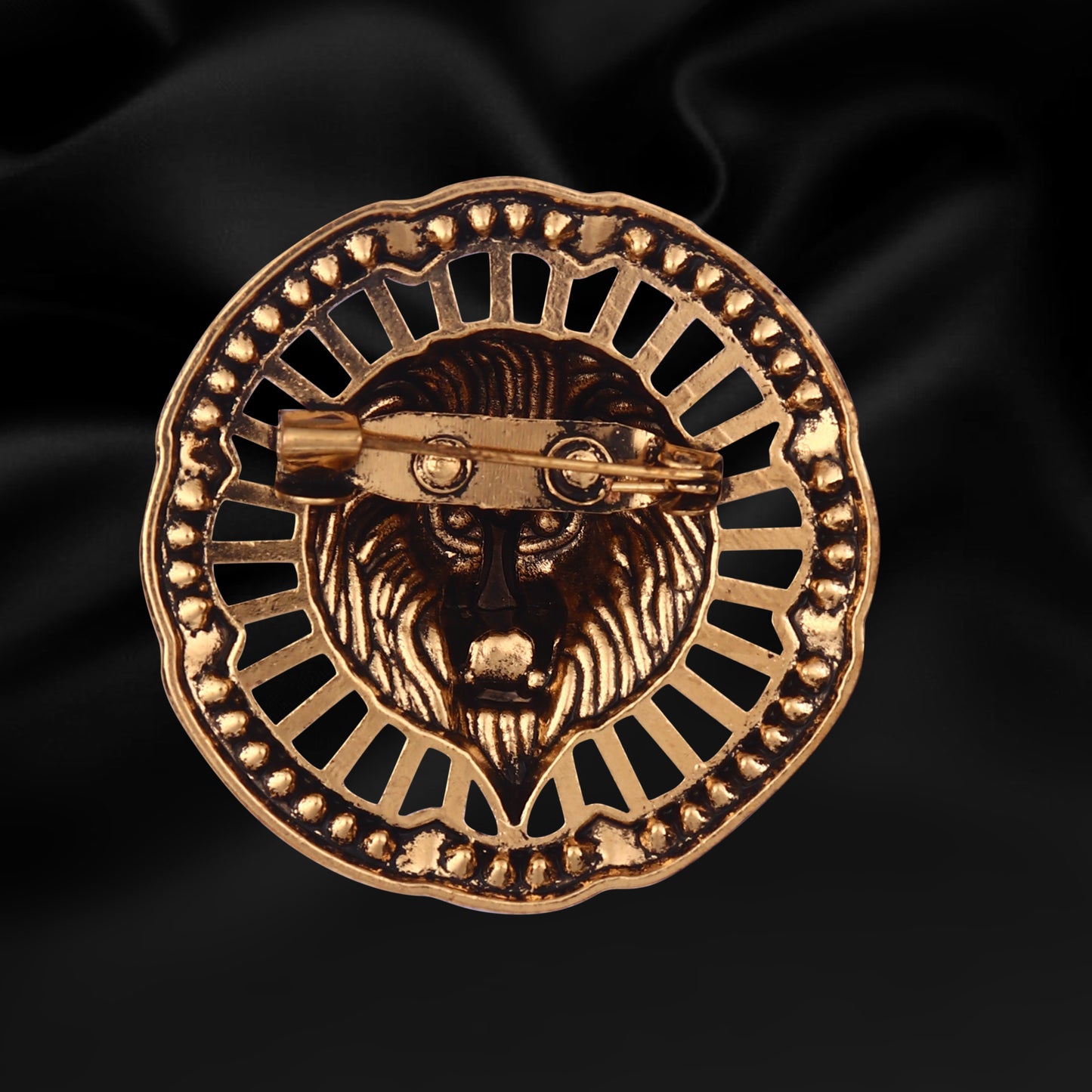 Antique Color Lion Lapel Pins - Wedding Wear Collection