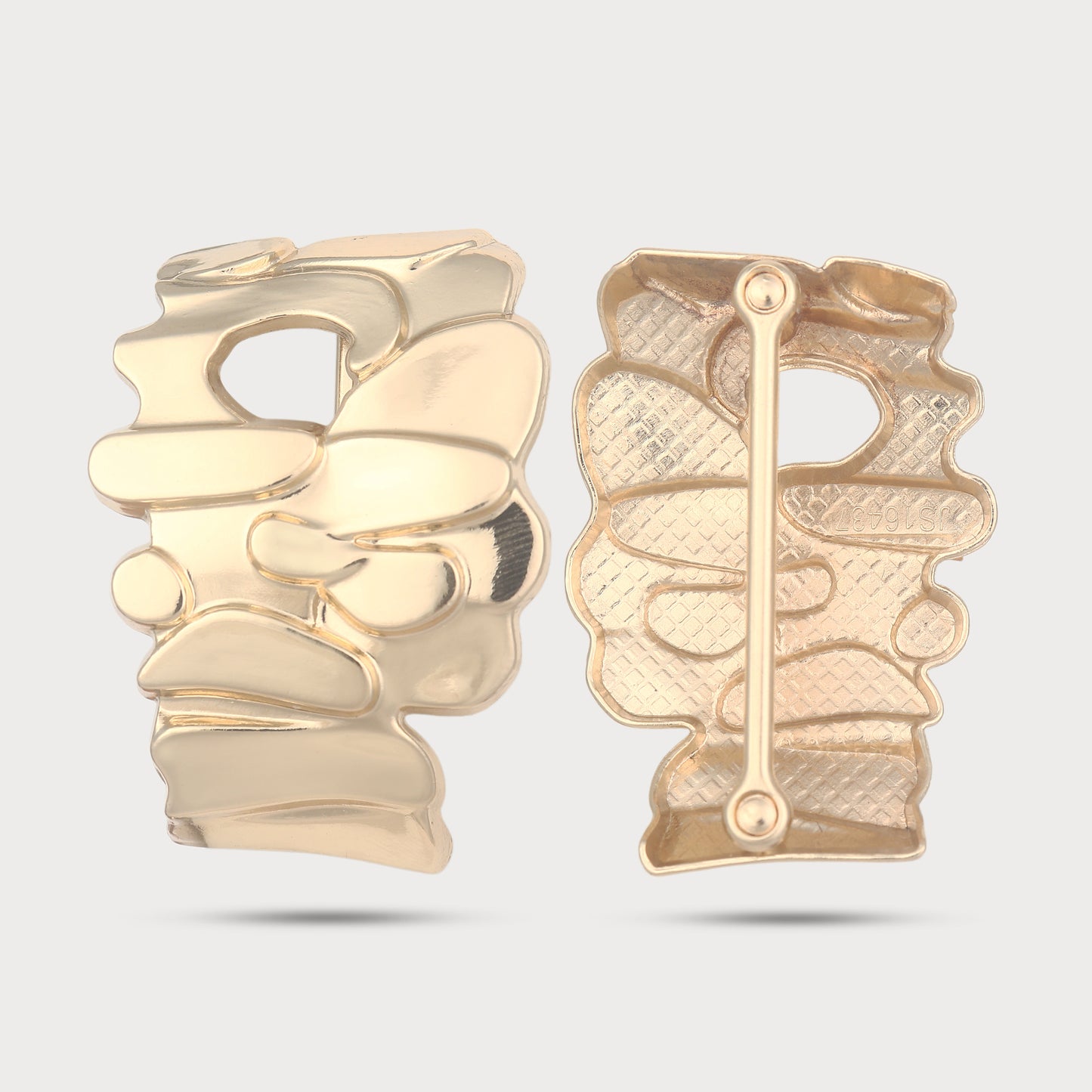Runway Sculpt Buckle