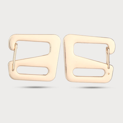 Sleek Gold Fashion Clasp
